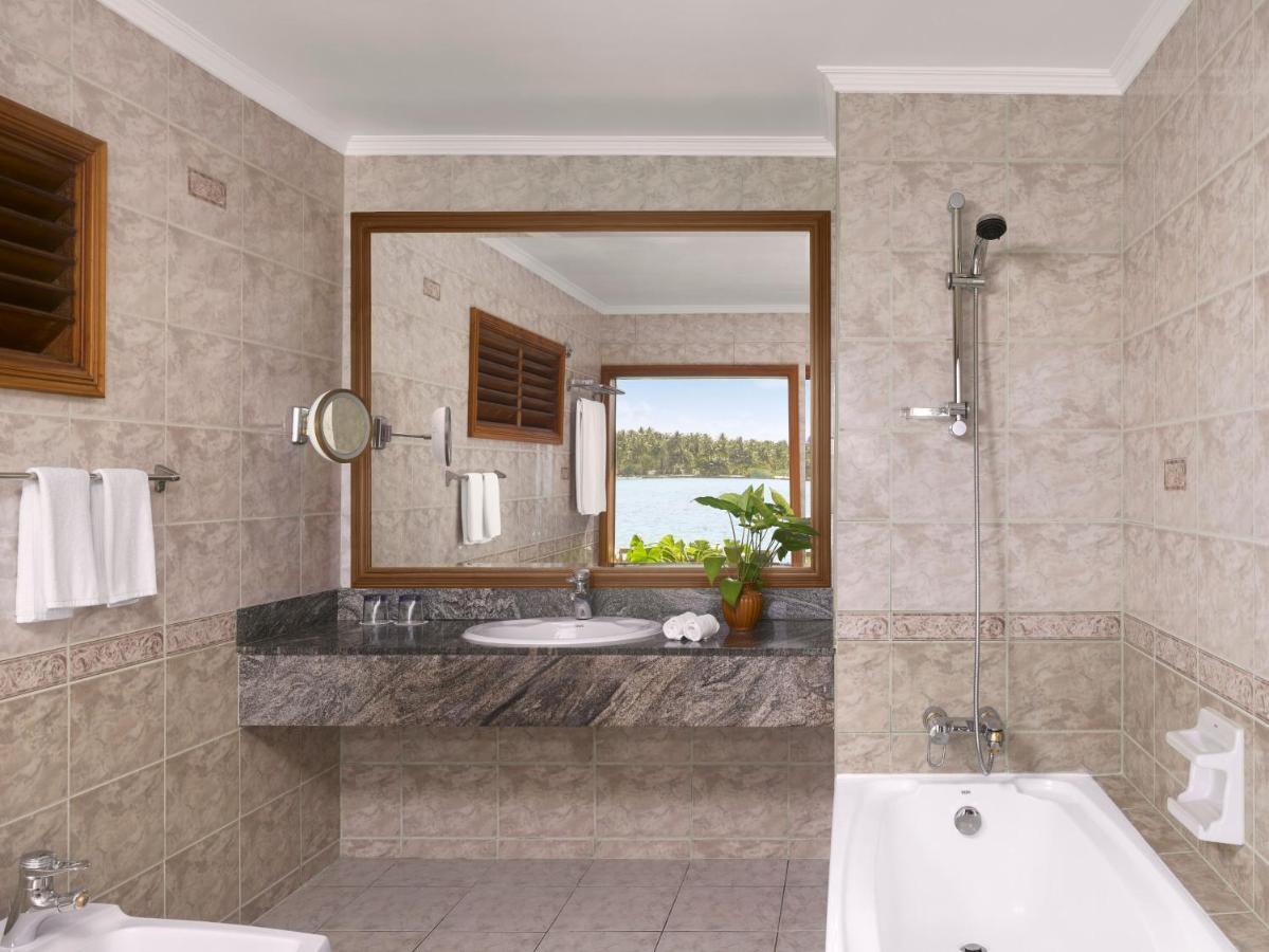 Villa Sunset sull’acqua con scivolo – 50% di sconto sui trasferimenti nazionali per soggiorni di almeno 7 notti (prenotazioni a partire dal 23 marzo 2026, per soggiorni fino al 30 settembre 2026)